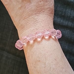 Vintage Light Pink Plastic Faceted Beaded Stretch Bracelet Box A/4